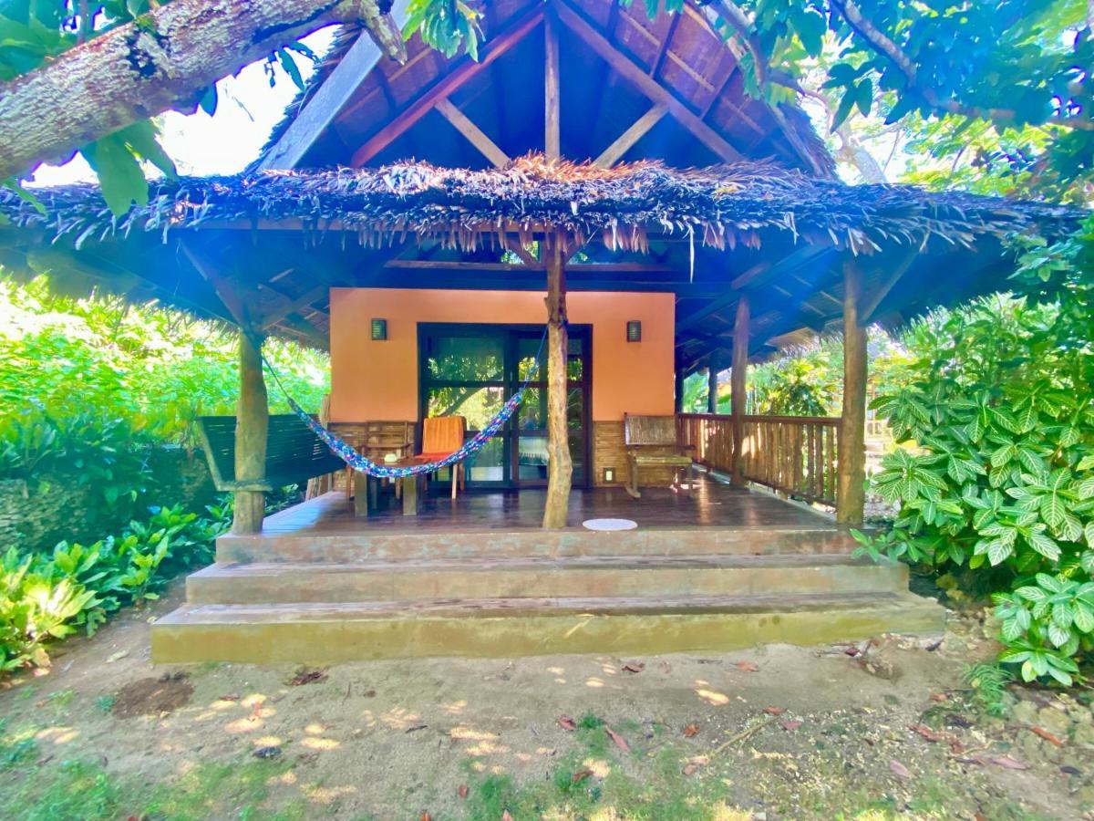 Emerald House Village General Luna  Exterior photo