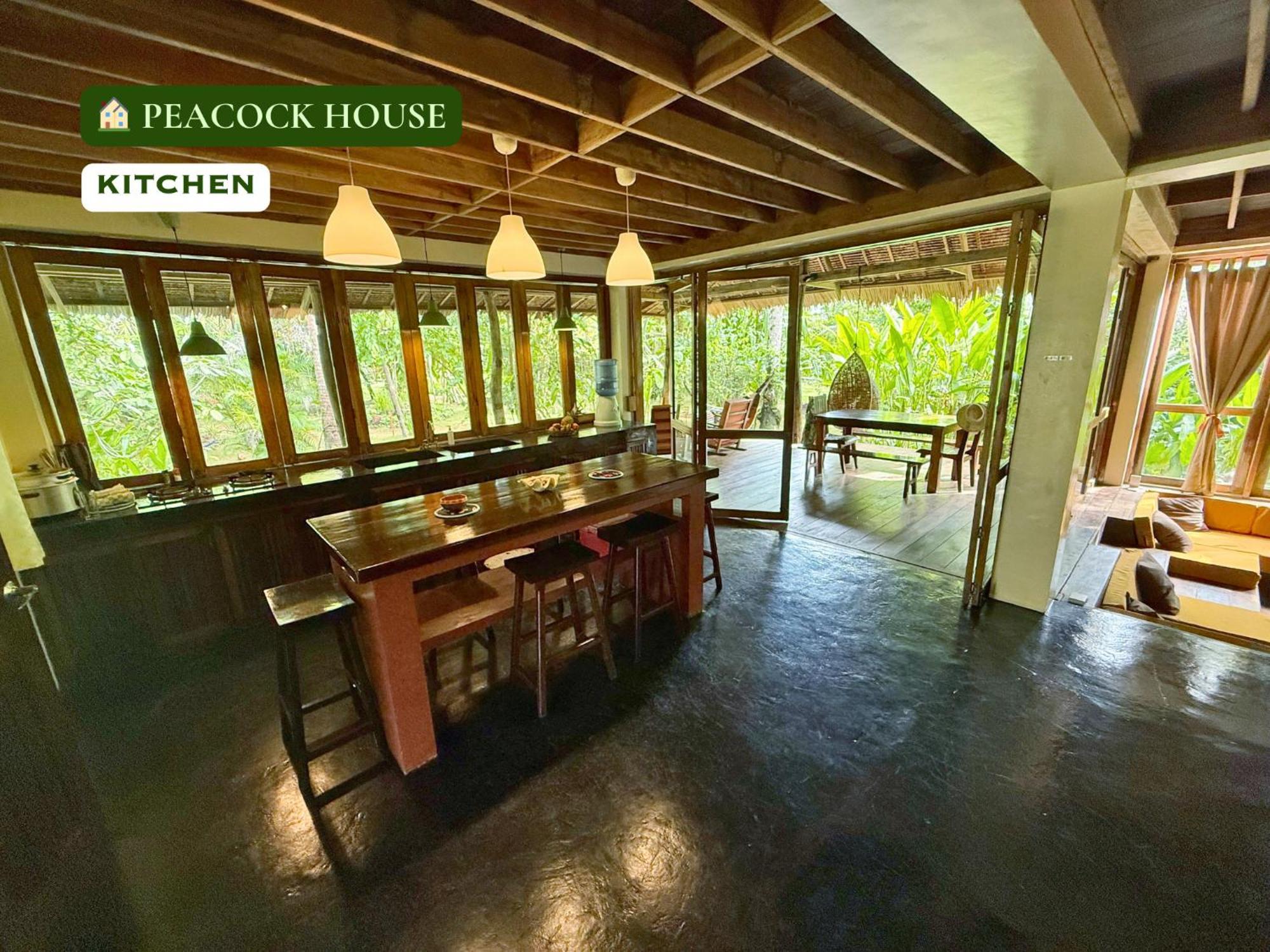 Emerald House Village General Luna  Room photo