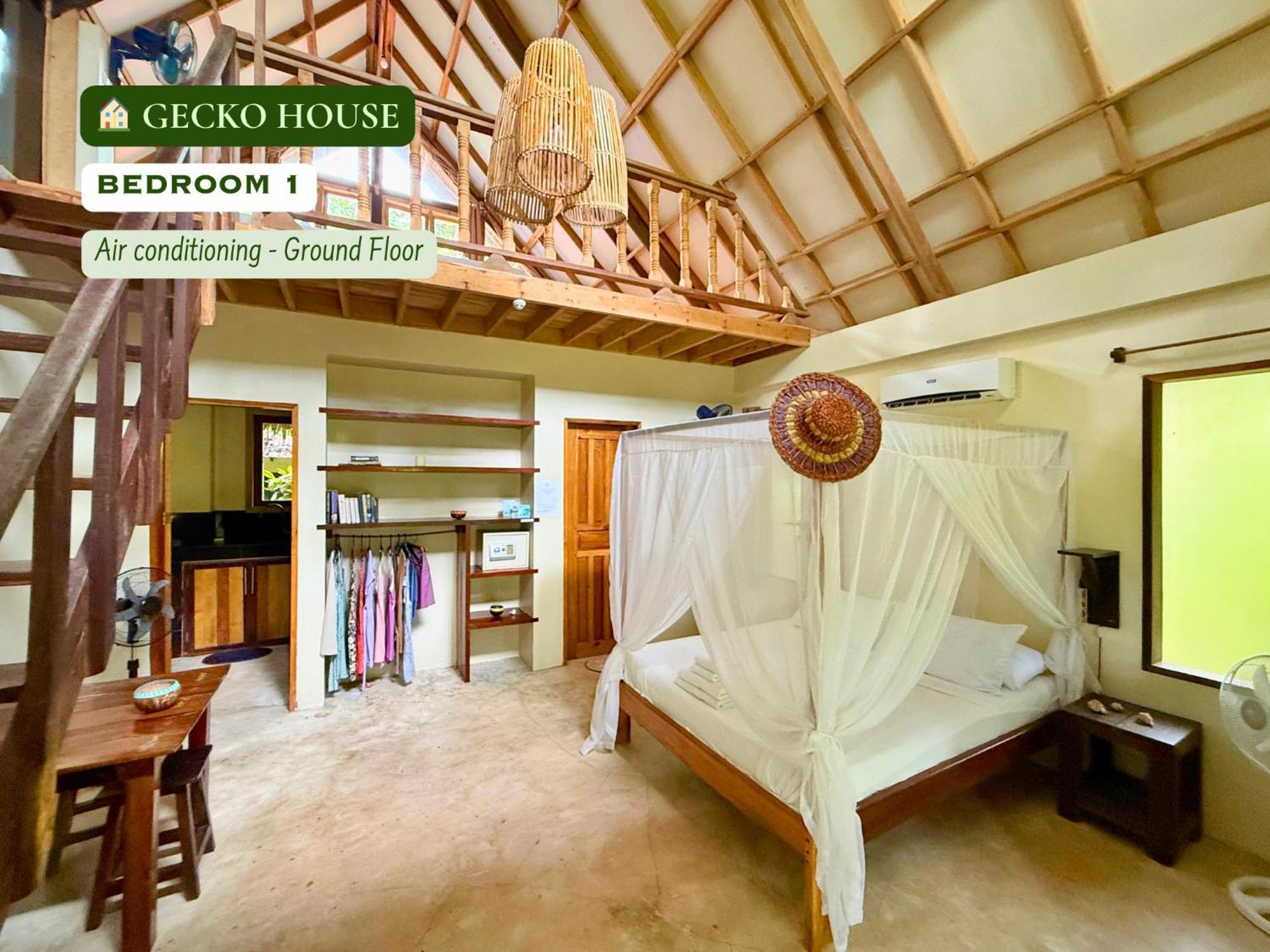 Emerald House Village General Luna  Exterior photo